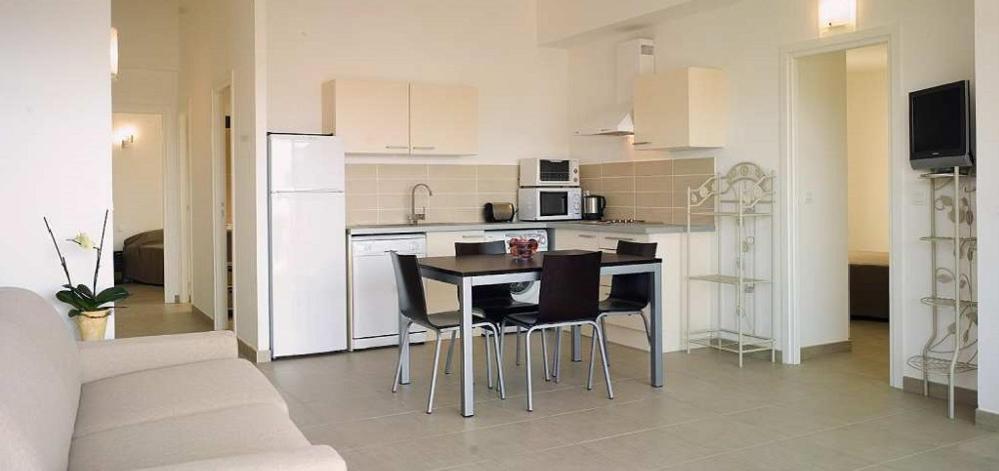 Residence A Rundinella Порто-Веккьо Экстерьер фото